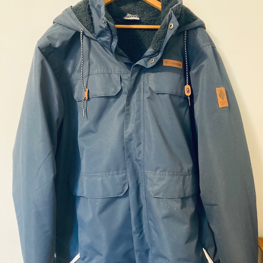 NEW Columbia Warm Winter Men Jacket XXL w/ 4 Large Pockets